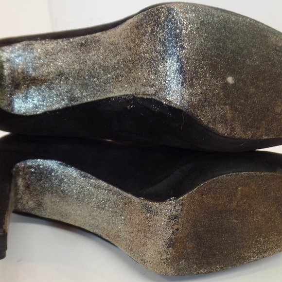 FENDI Made In Italy Black Suede Leather Pumps 4" Heels Sz 9 Timeless Classics - Picture 8 of 11